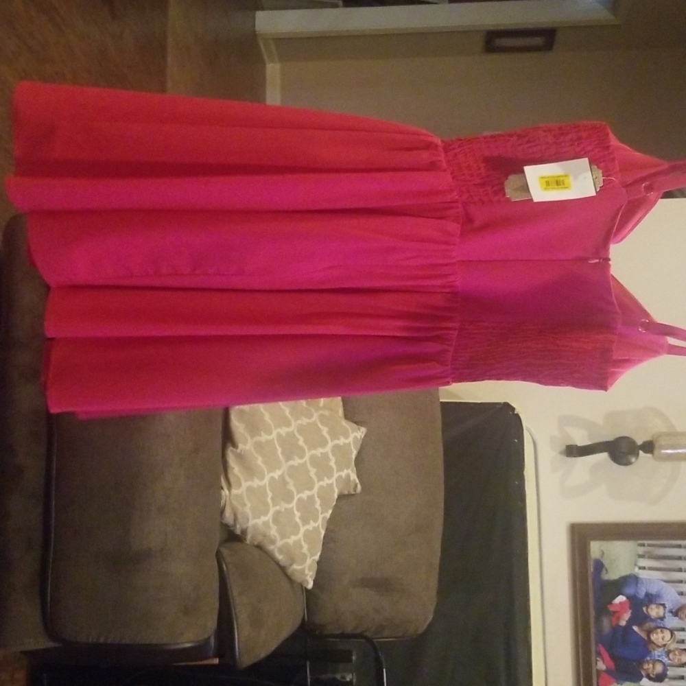 Pink dess - Picture 4 of 4